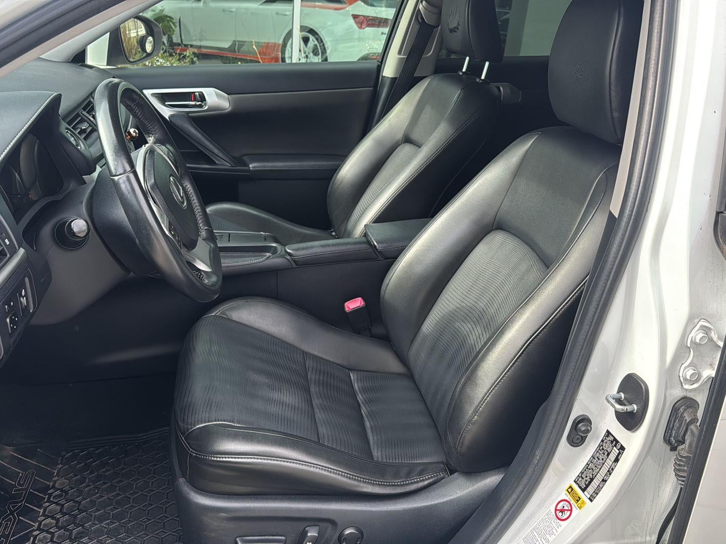 2013 Lexus CT 200h Hybrid