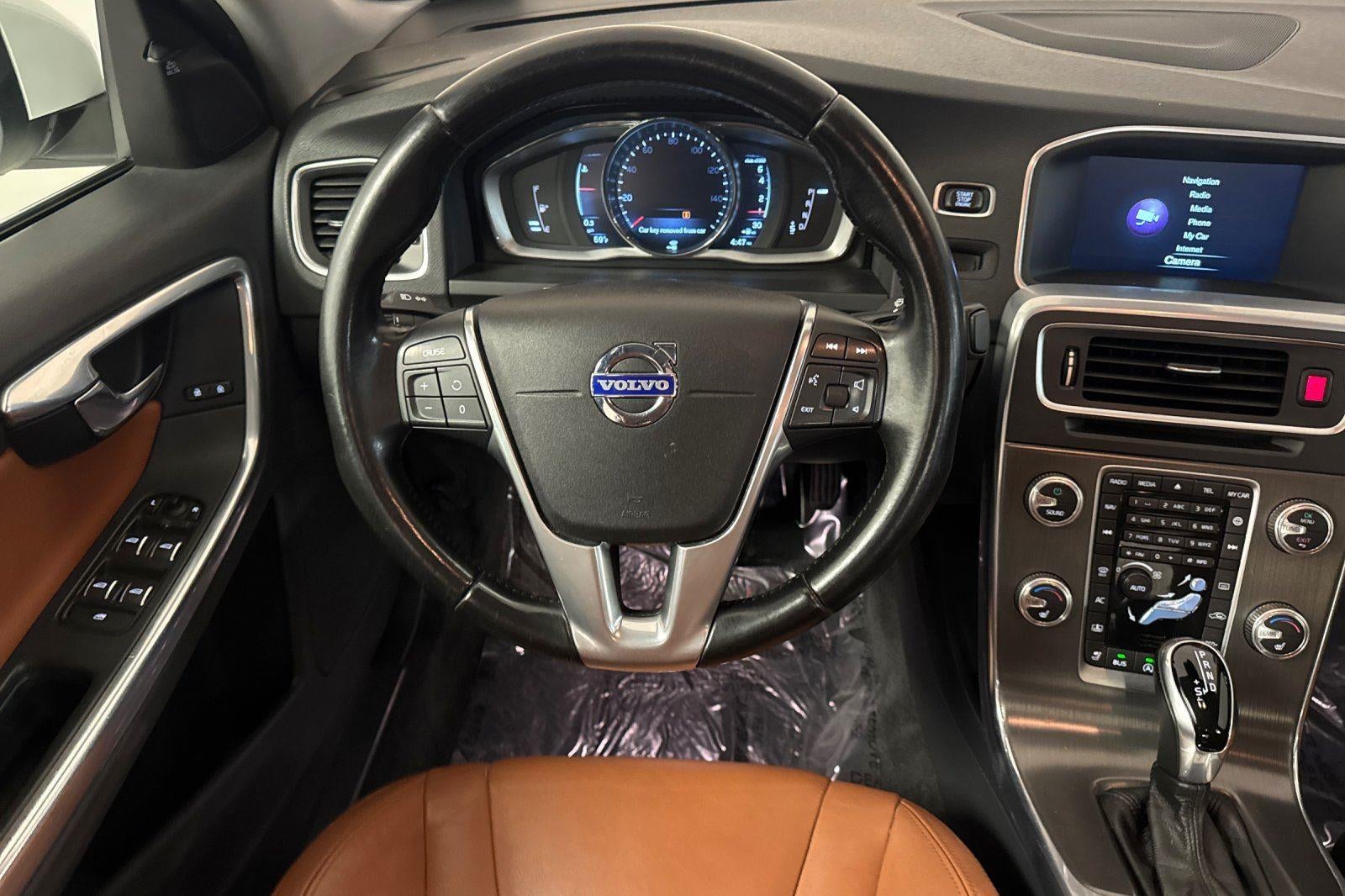 2016 Volvo S60 Inscription T5 Drive-E Premier