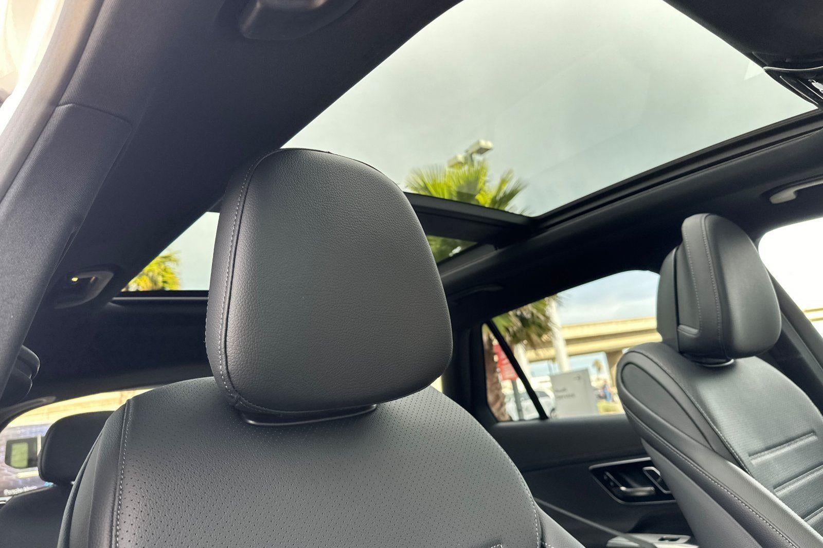 2025 Mercedes-Benz GLC GLC 300