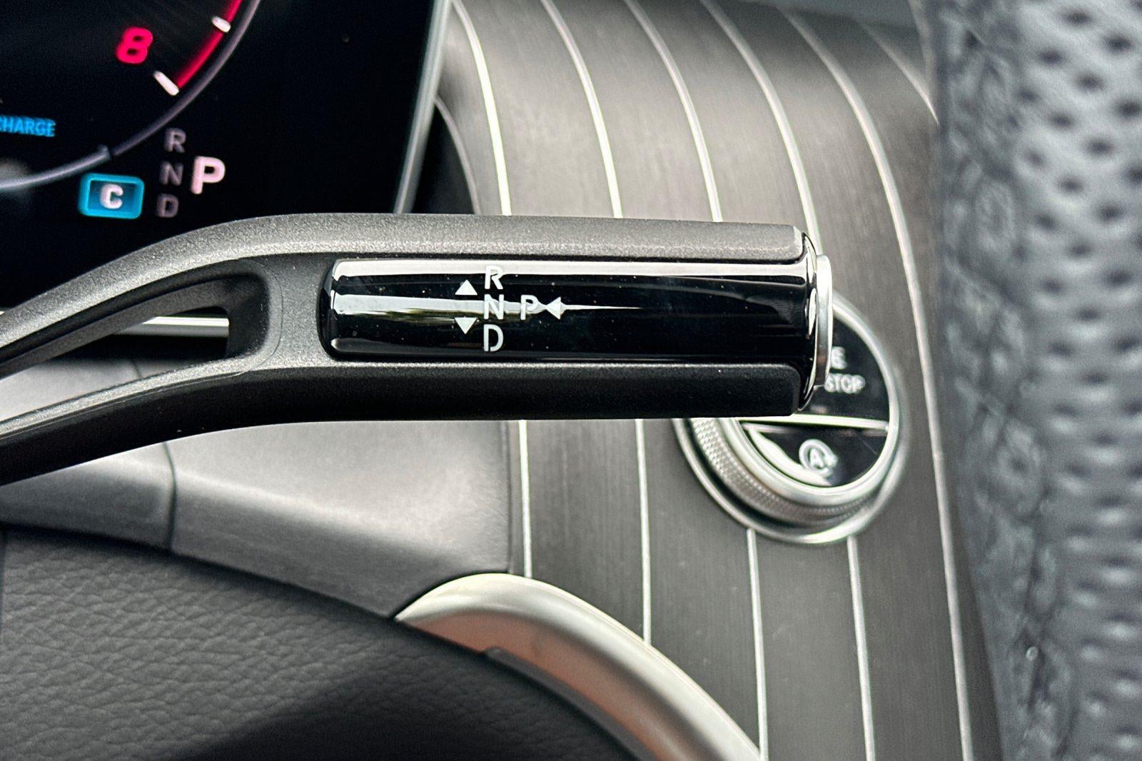 2025 Mercedes-Benz GLC GLC 300