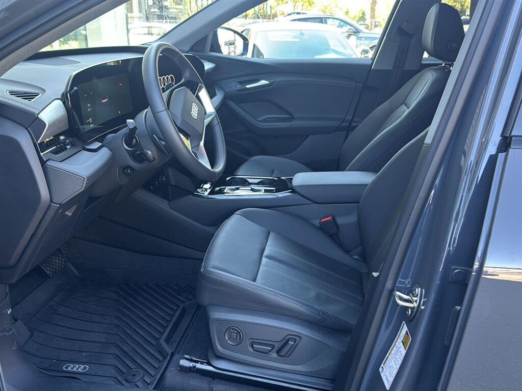 2025 Audi Q6 e-tron Premium