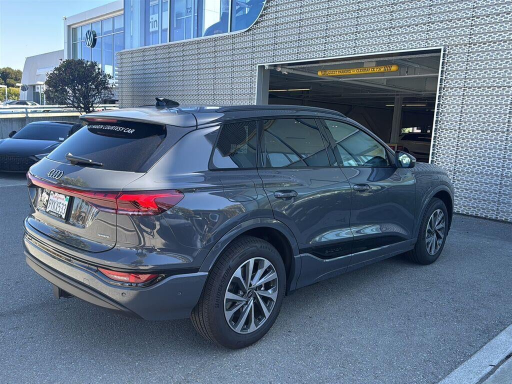 2025 Audi Q6 e-tron Premium