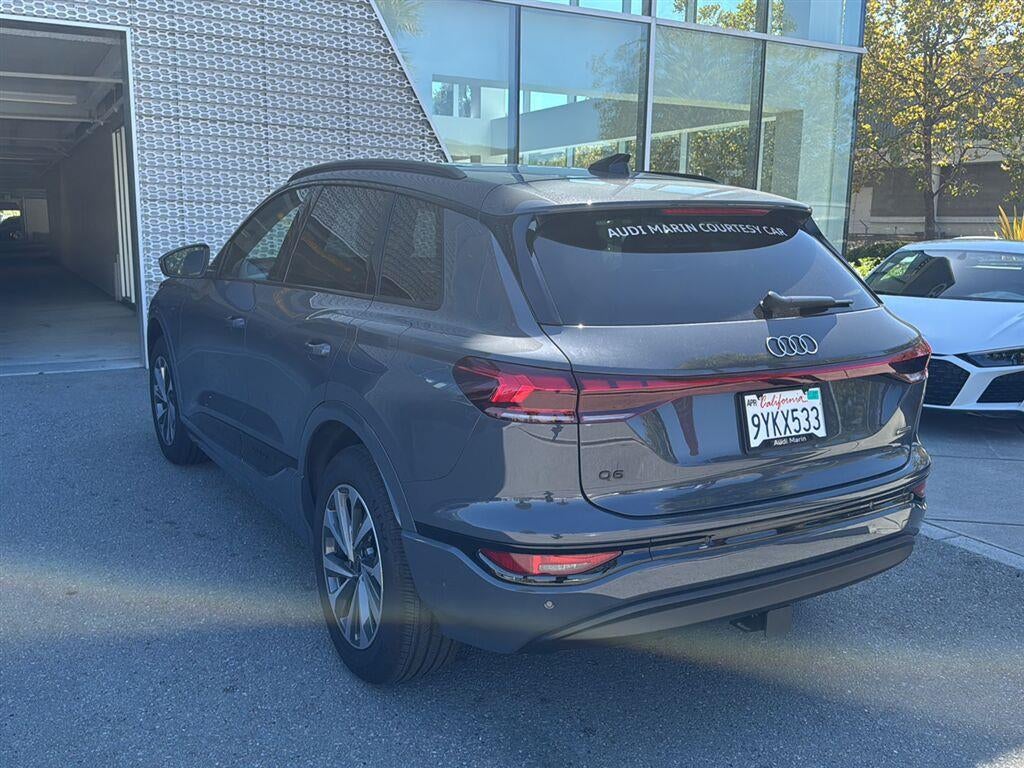 2025 Audi Q6 e-tron Premium