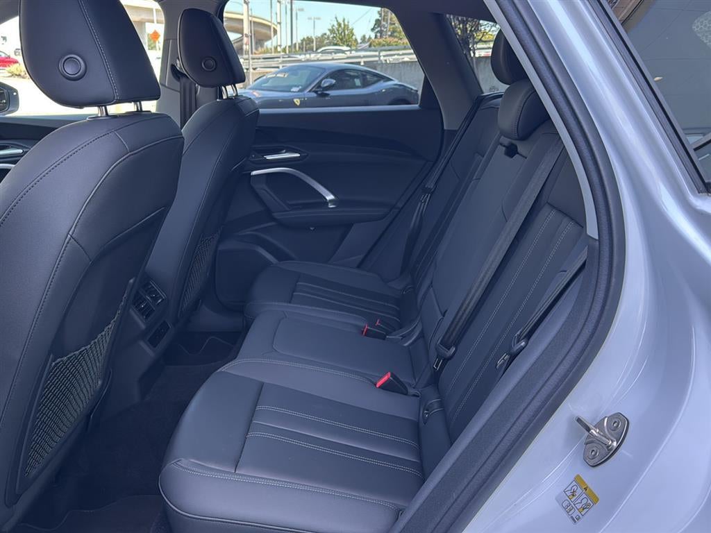 2025 Audi Q5 Premium