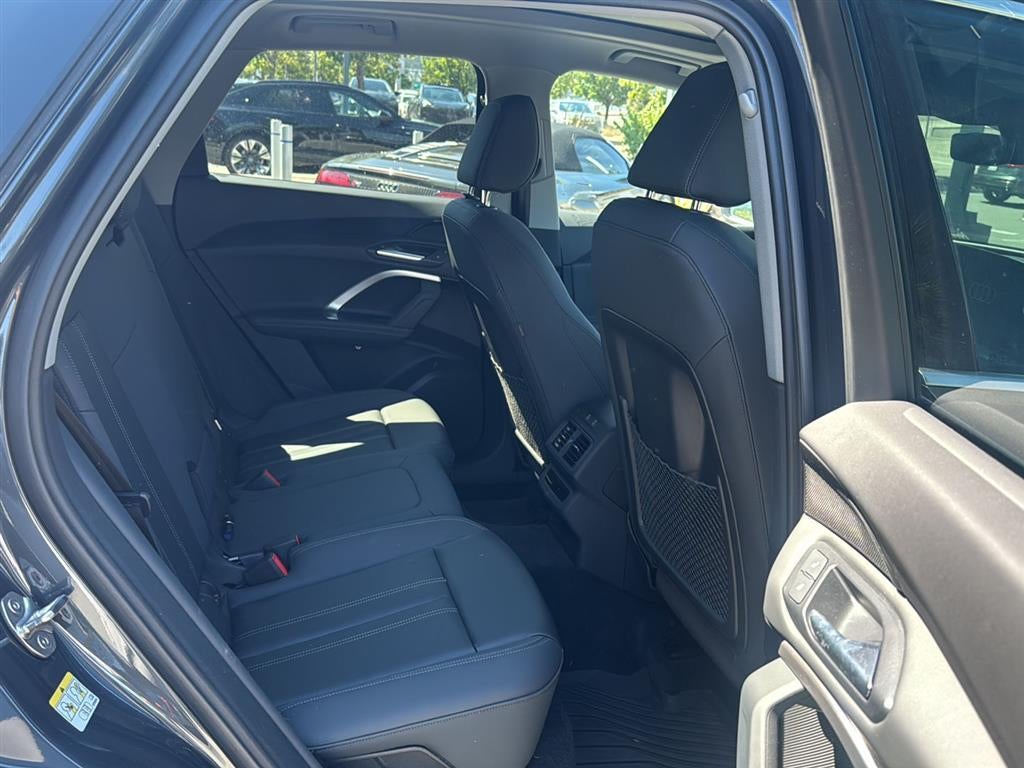 2025 Audi Q5 Premium
