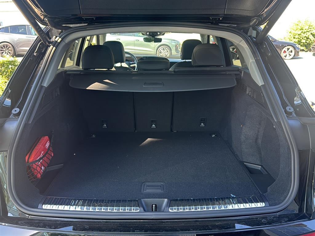 2025 Audi Q5 Premium