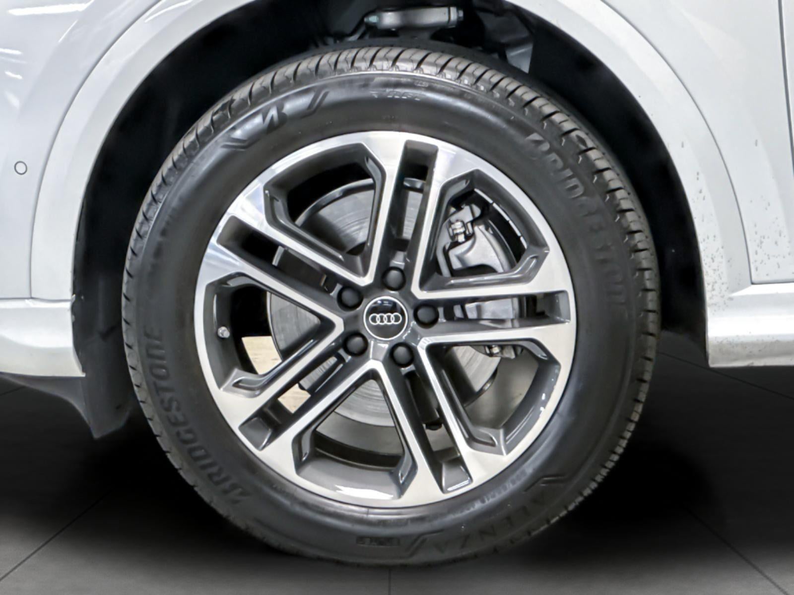 2025 Audi Q5 Premium