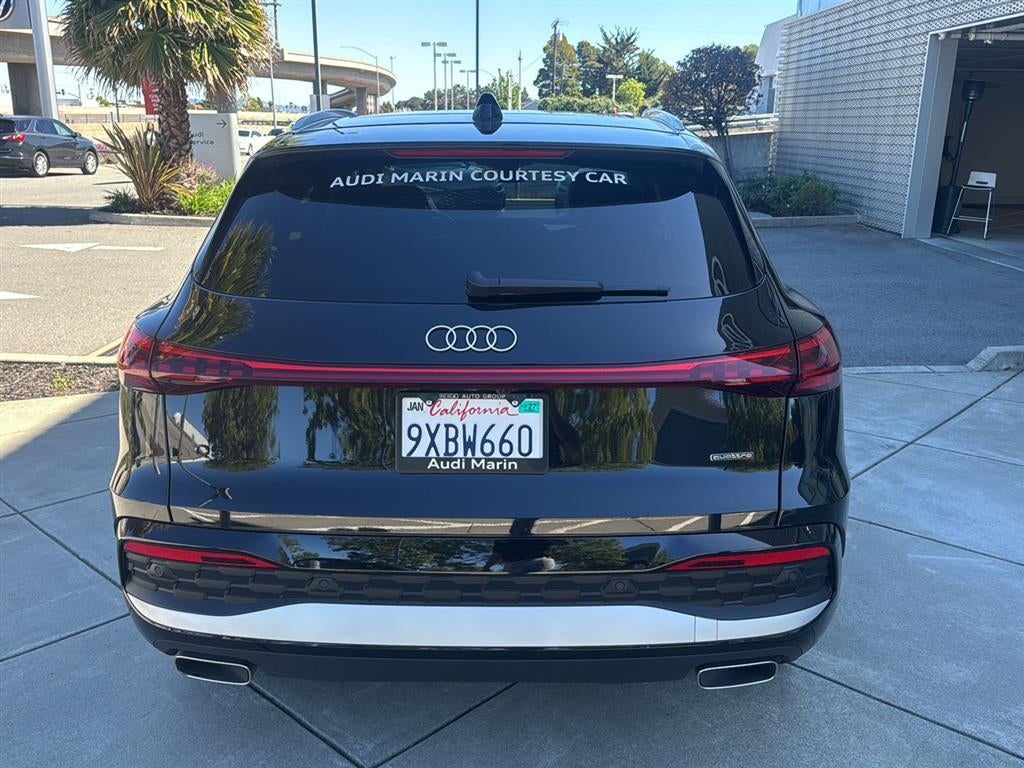 2025 Audi Q5 Premium