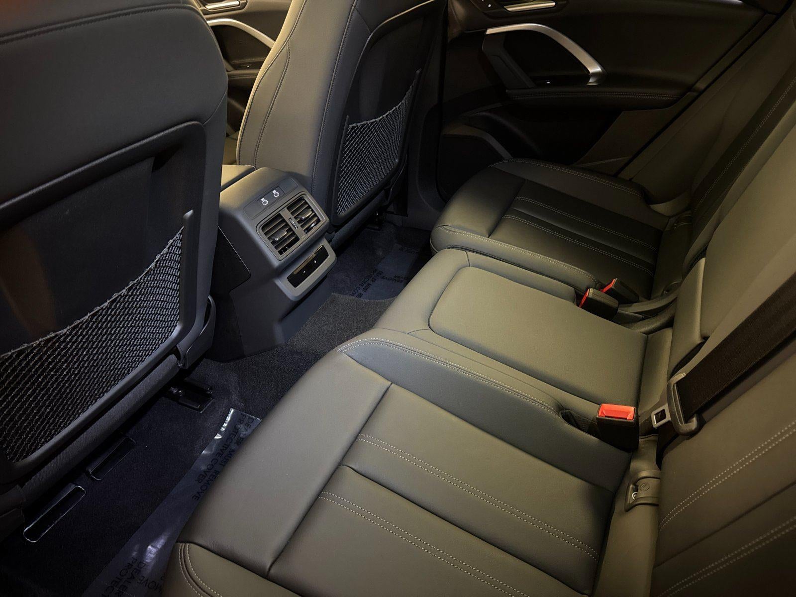 2025 Audi Q5 Premium