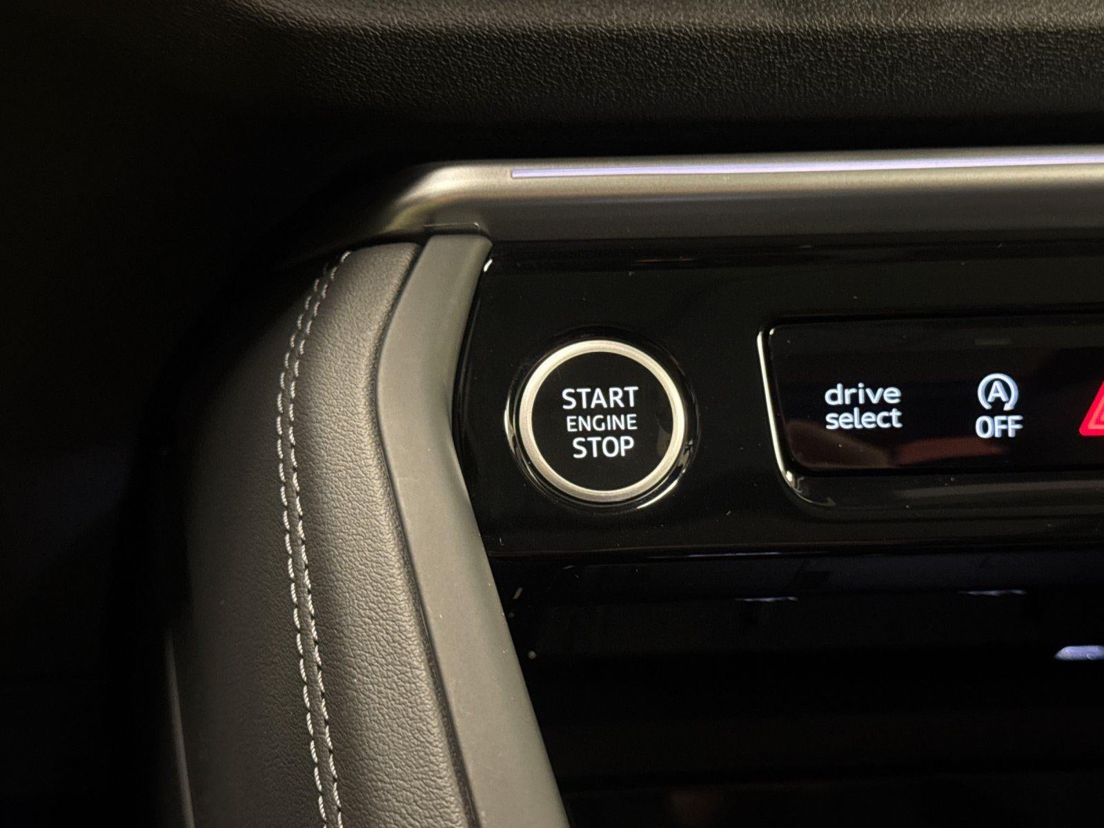 2025 Audi Q5 Premium