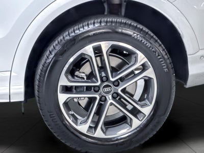 2025 Audi Q5 Premium