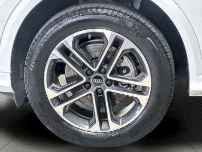 2025 Audi Q5 Premium