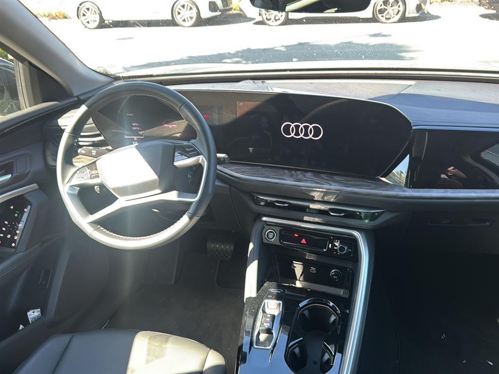 2025 Audi Q5 Premium