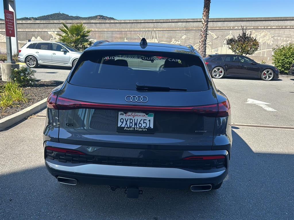 2025 Audi Q5 Premium