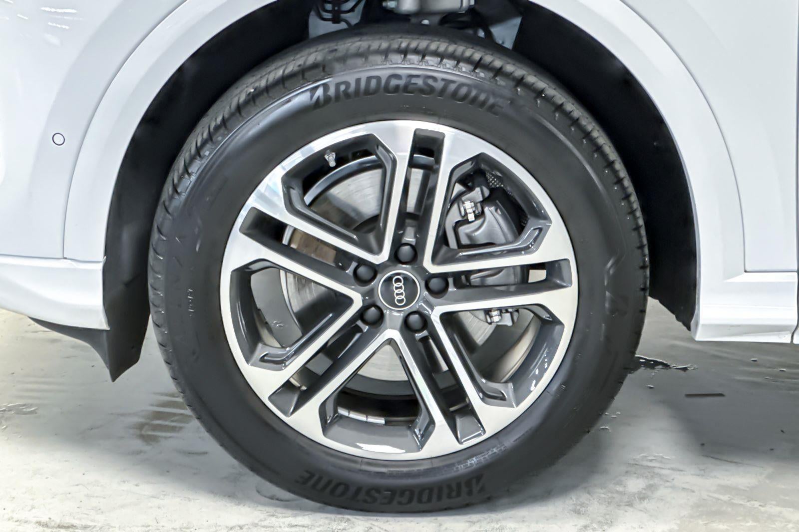 2025 Audi Q5 Premium