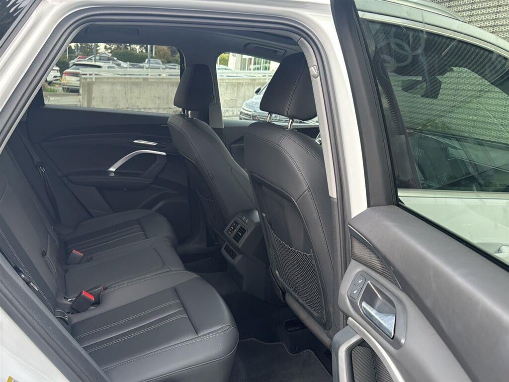 2026 Audi Q5 Premium