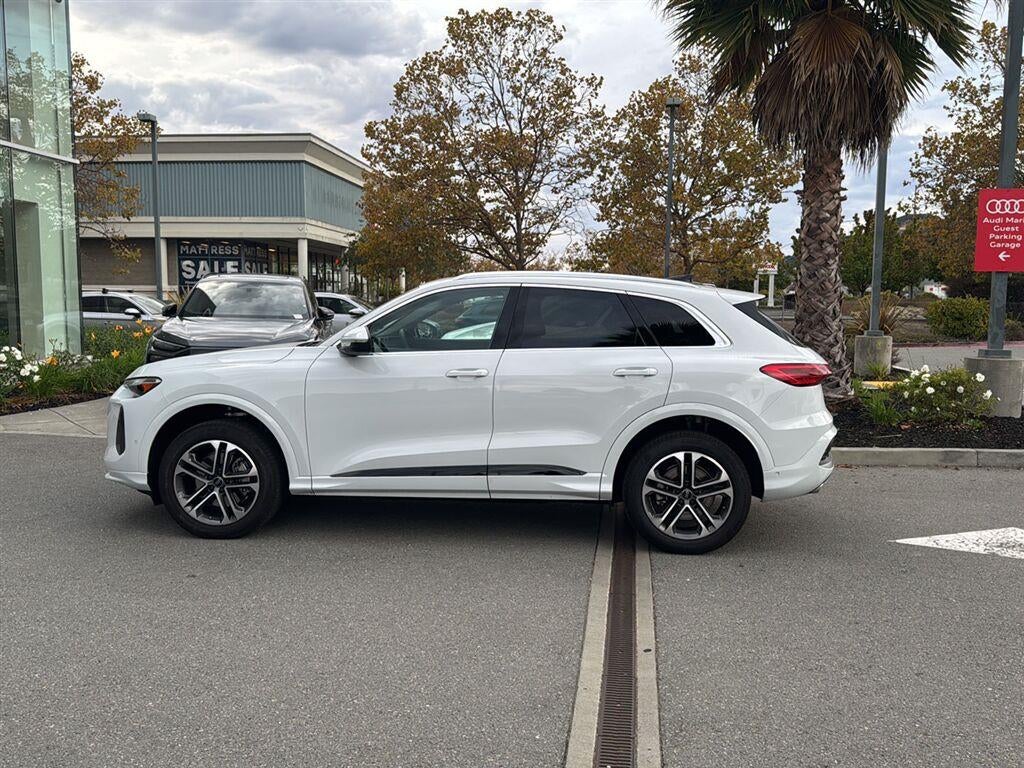 2026 Audi Q5 Premium