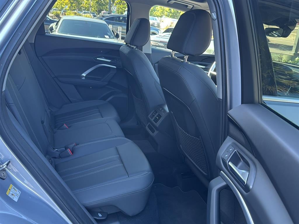 2025 Audi Q5 Premium