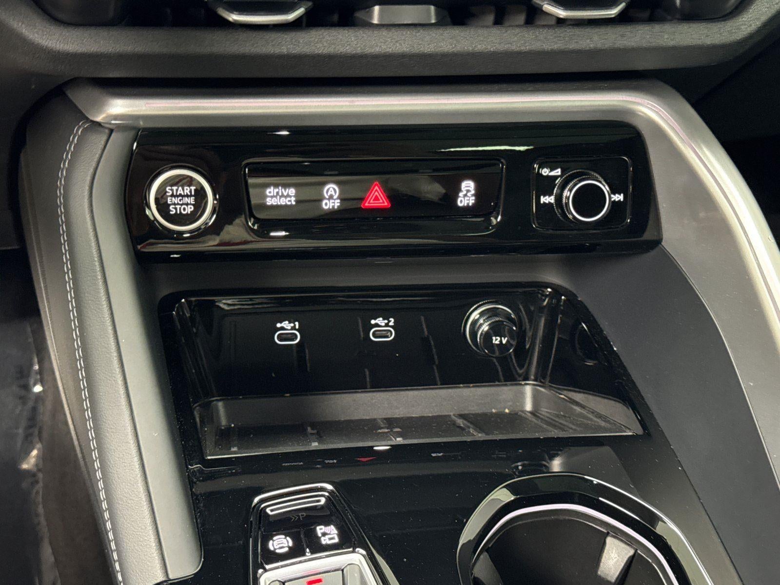 2025 Audi Q5 Premium