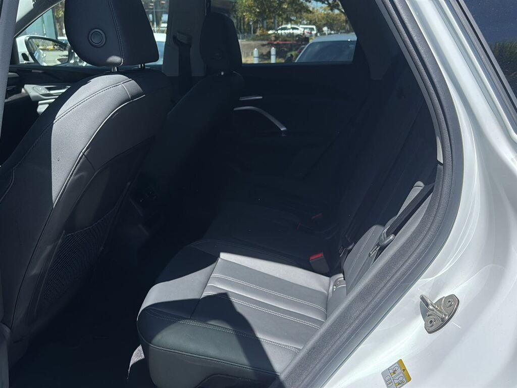 2025 Audi Q5 Premium
