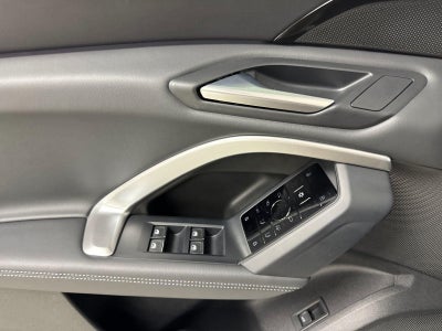 2025 Audi Q5 Premium
