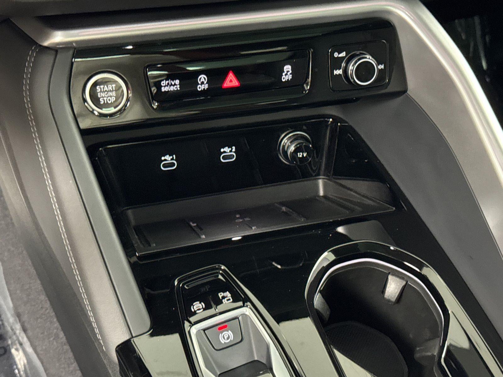 2025 Audi Q5 Premium