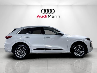 2025 Audi Q5 Premium