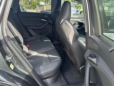2025 Audi Q6 e-tron Premium Plus