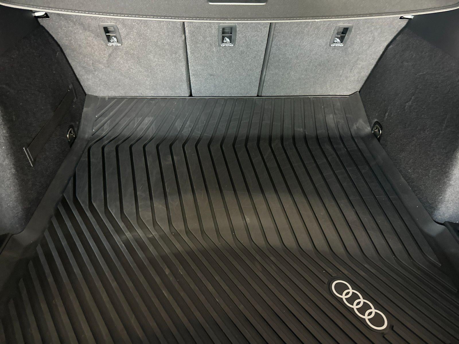 2025 Audi Q6 e-tron Premium Plus
