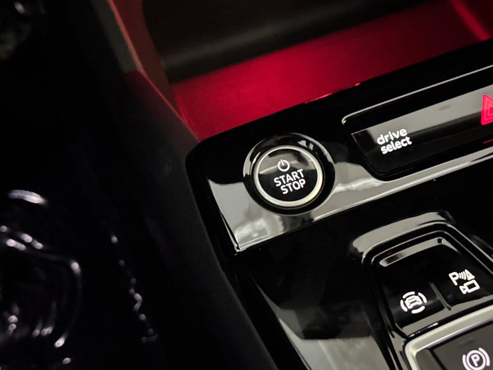 2025 Audi Q6 E-Tron Premium Plus
