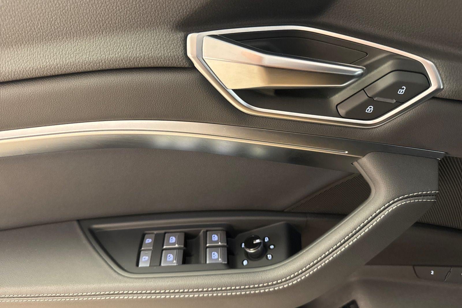 2023 Audi e-tron Sportback S line Premium Plus