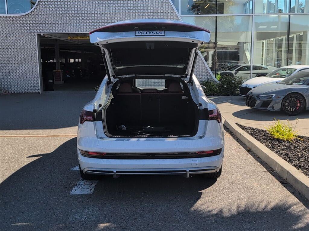 2022 Audi e-tron Sportback S line Premium Plus