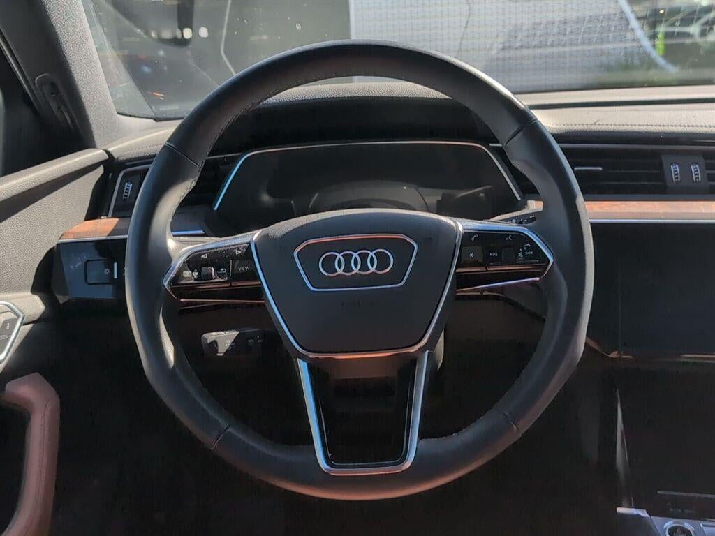2022 Audi e-tron Sportback S line Premium Plus