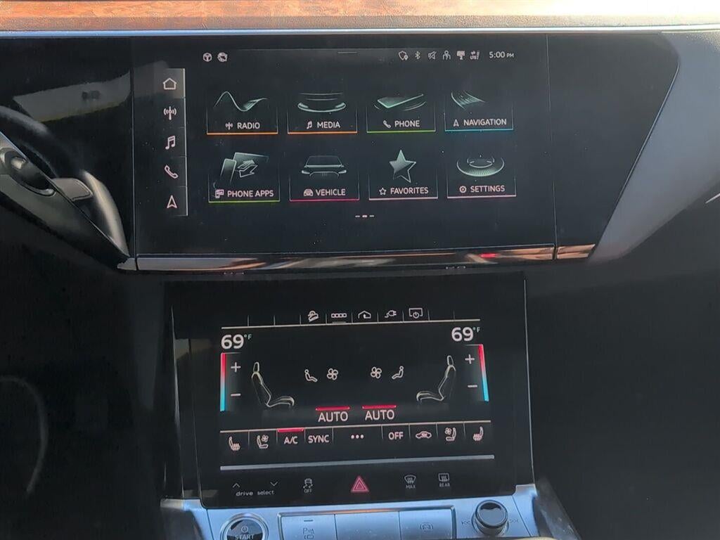 2022 Audi e-tron Sportback S line Premium Plus