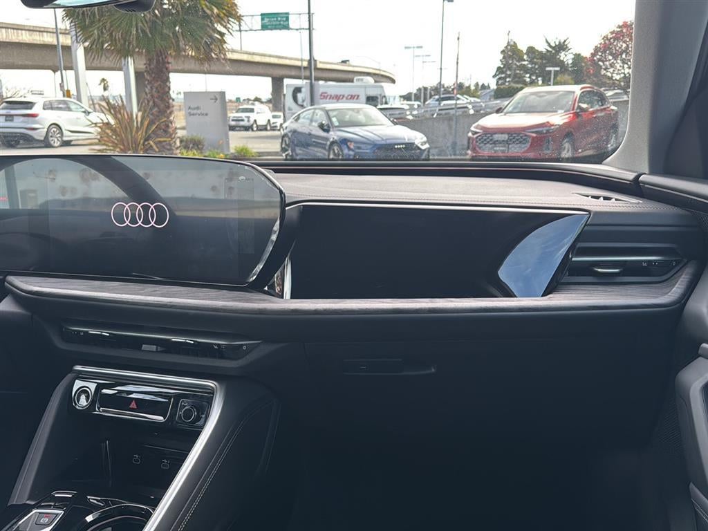 2025 Audi Q5 Premium Plus