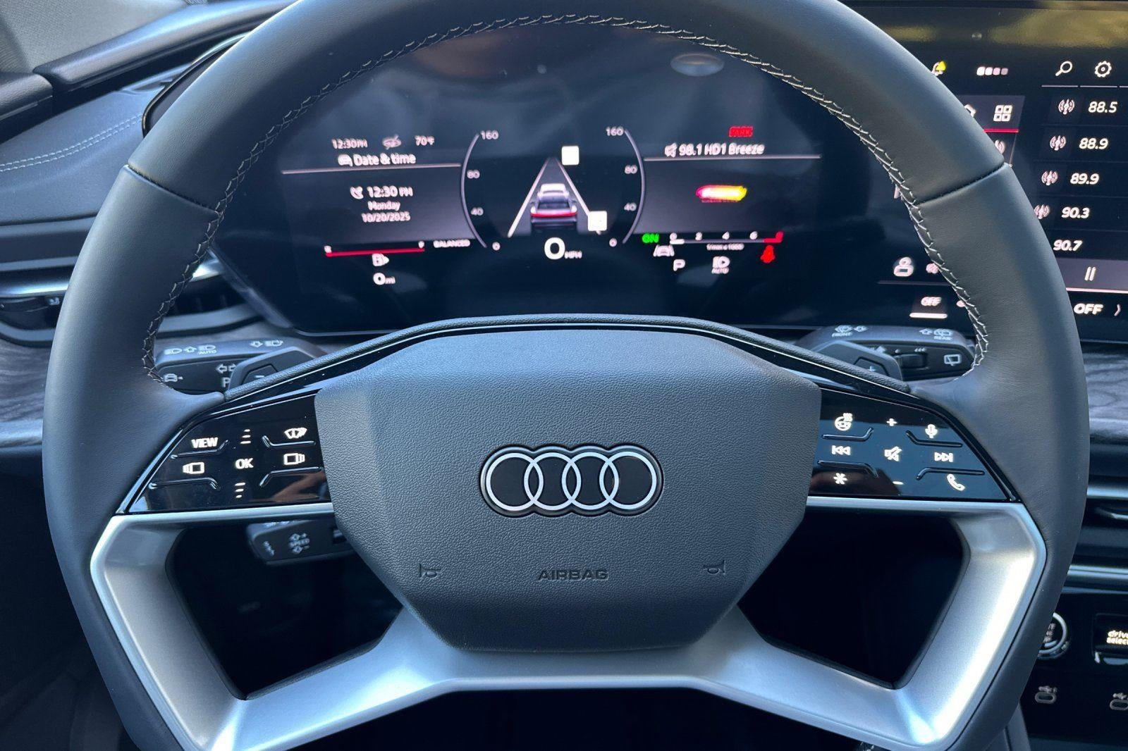 2025 Audi Q5 Premium Plus