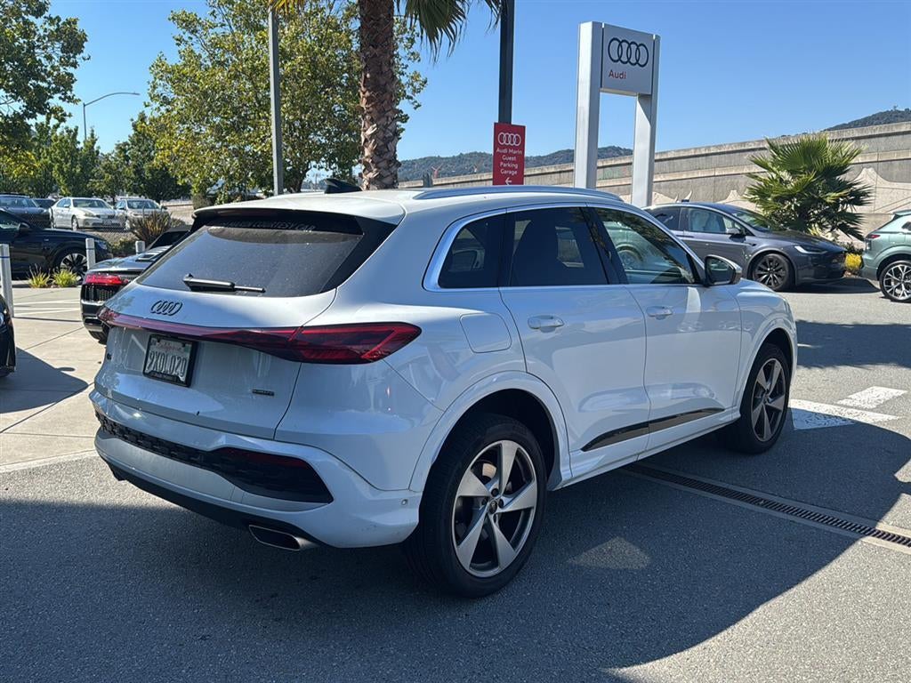 2025 Audi Q5 Premium Plus