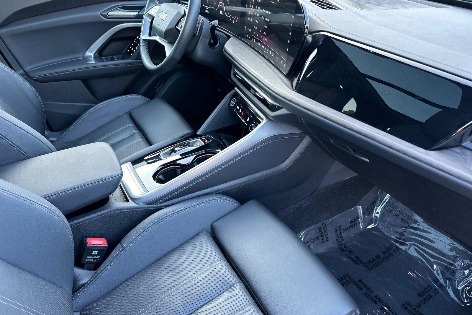 2025 Audi Q5 Premium Plus