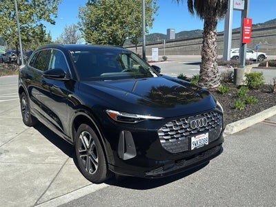 2025 Audi Q5 Premium Plus