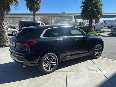 2025 Audi Q5 Premium Plus