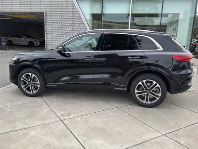 2025 Audi Q5 Premium Plus