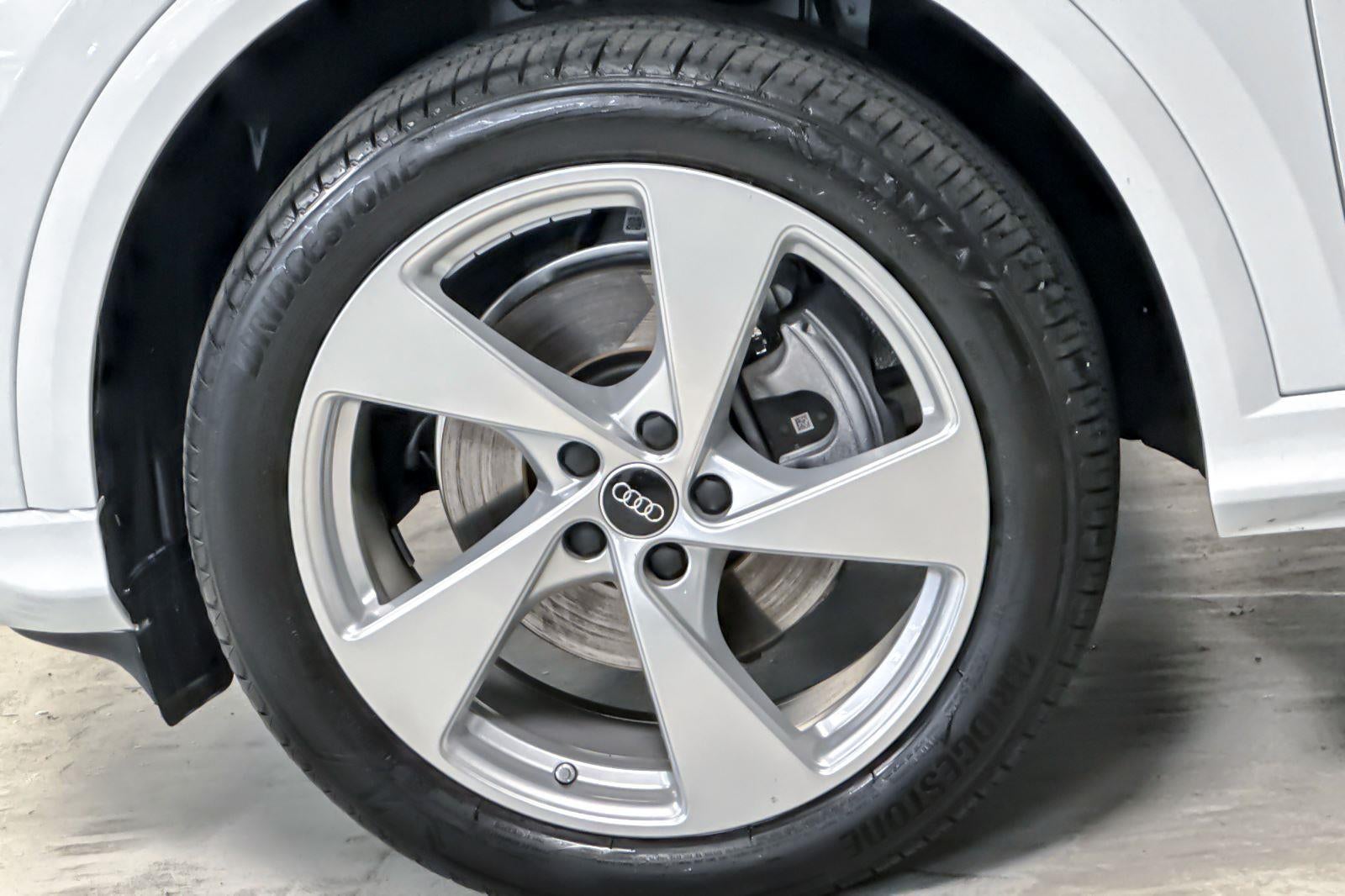 2025 Audi Q5 Premium Plus