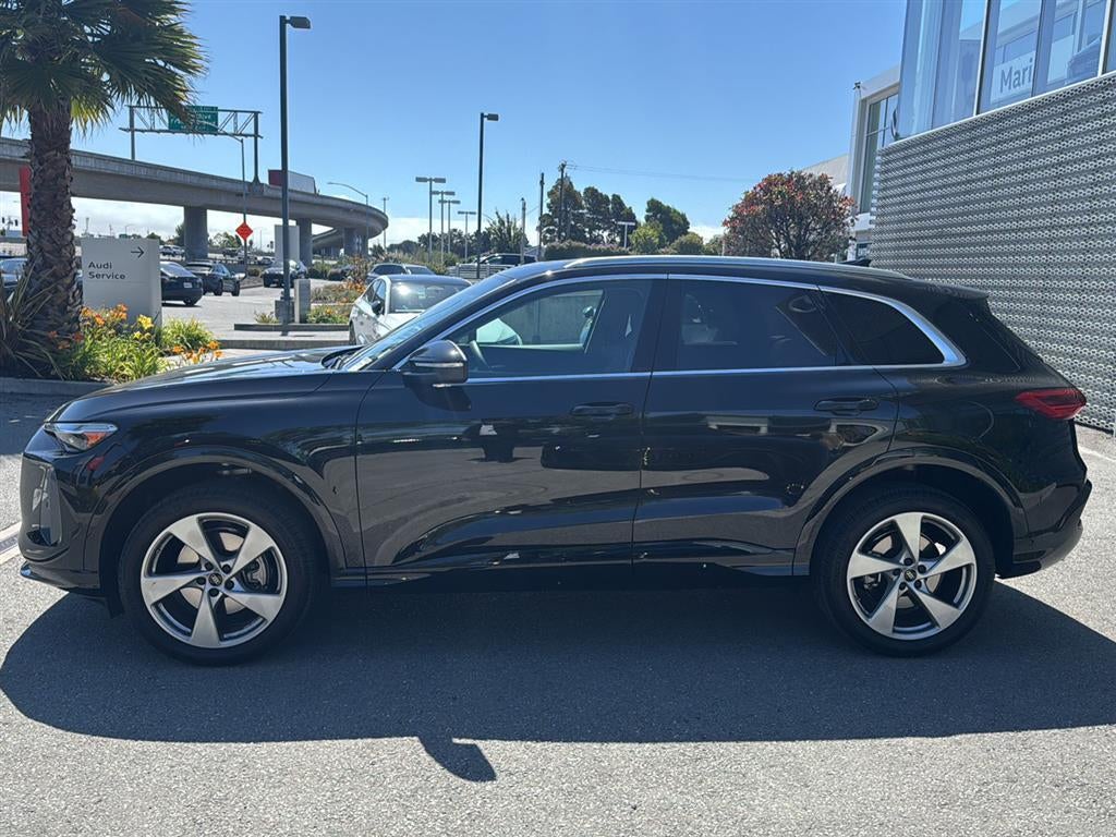 2025 Audi Q5 Premium Plus