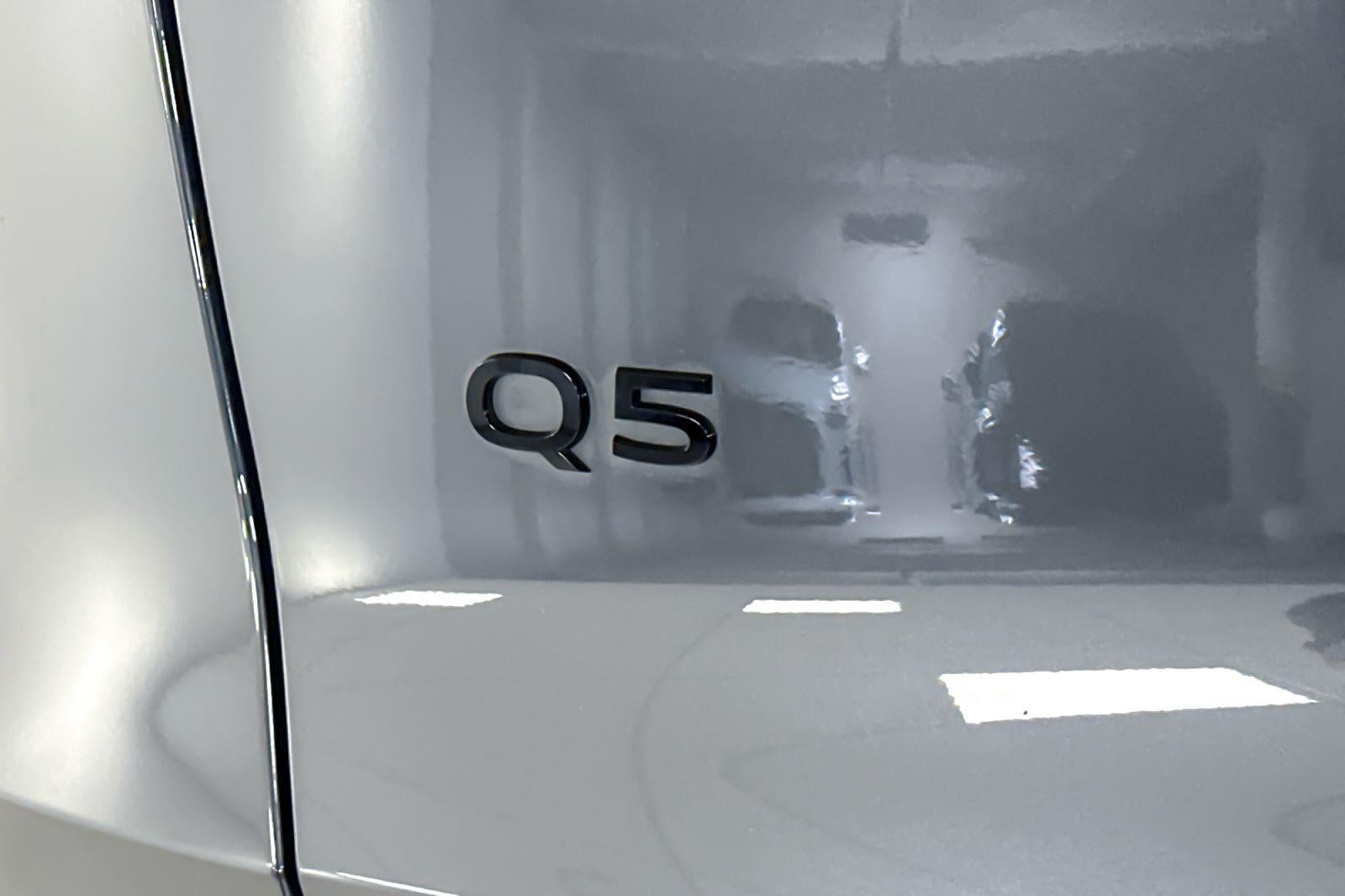 2025 Audi Q5 Premium Plus