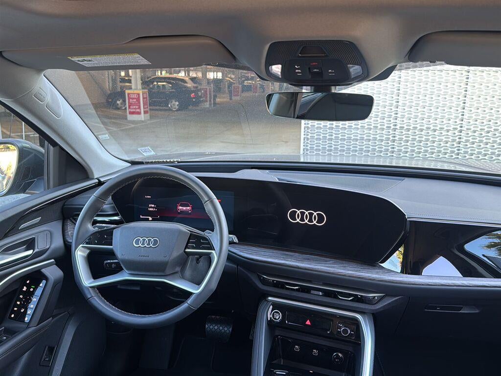 2025 Audi Q5 Premium Plus