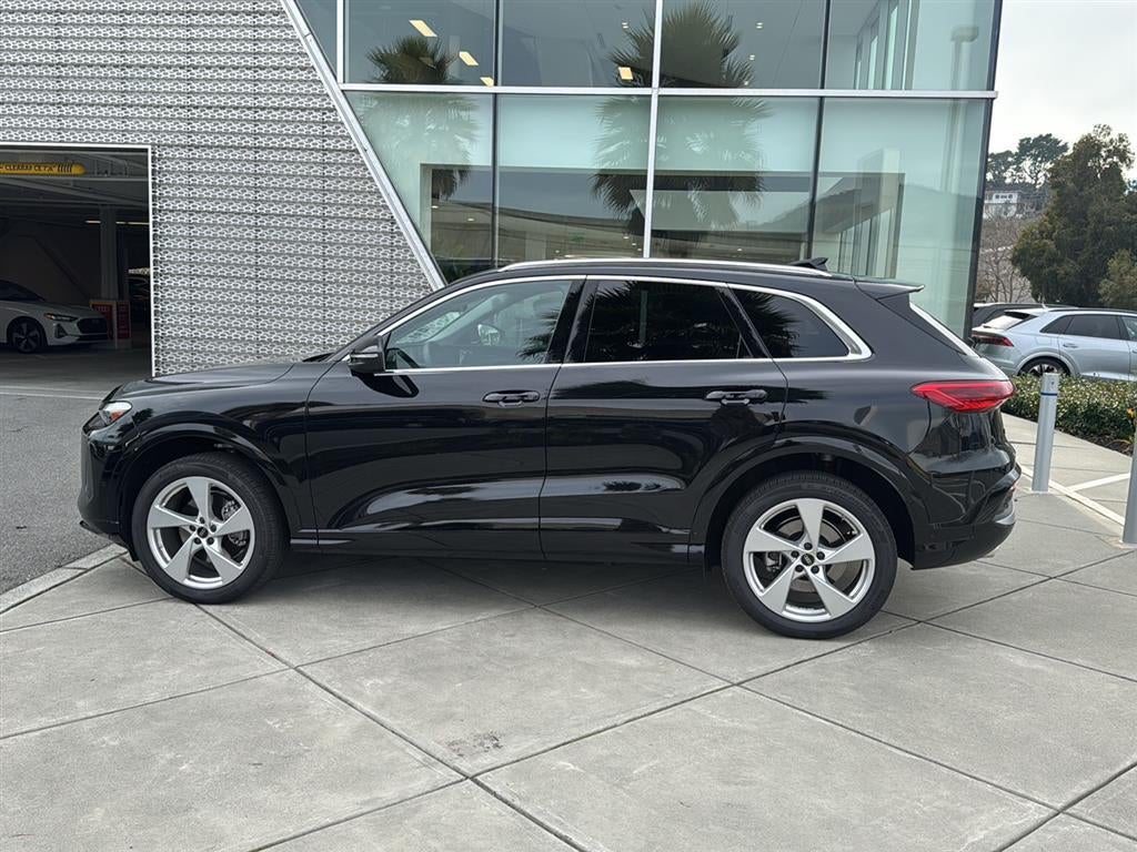 2025 Audi Q5 Premium Plus