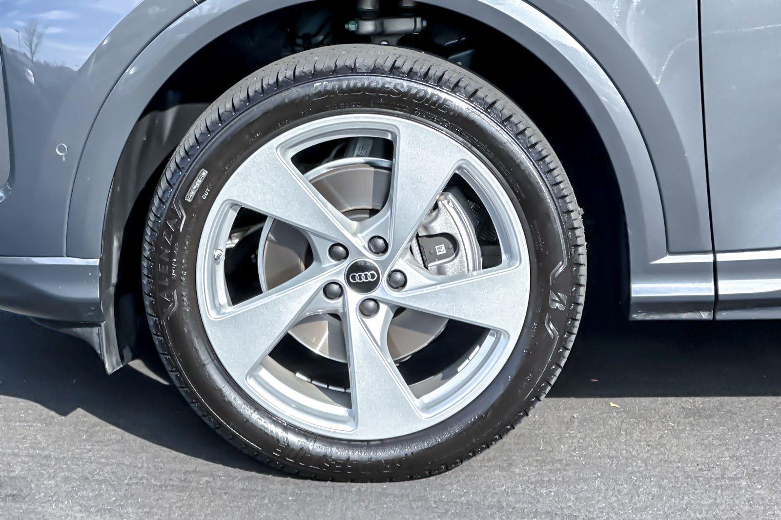 2025 Audi Q5 Premium Plus