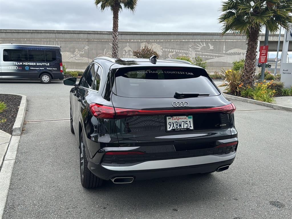 2025 Audi Q5 Premium Plus