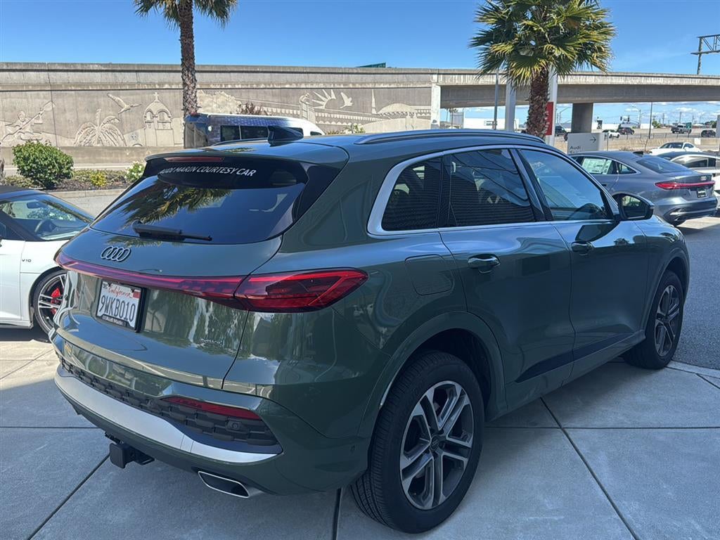 2025 Audi Q5 Premium Plus