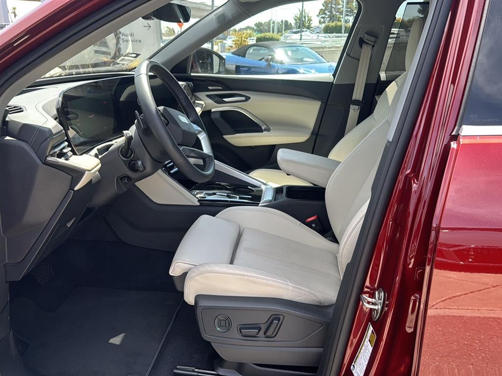 2025 Audi Q5 Premium Plus